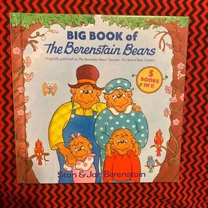 Big Book of Berenstain Bears 5 books in it! Stan & Jan Betenstain